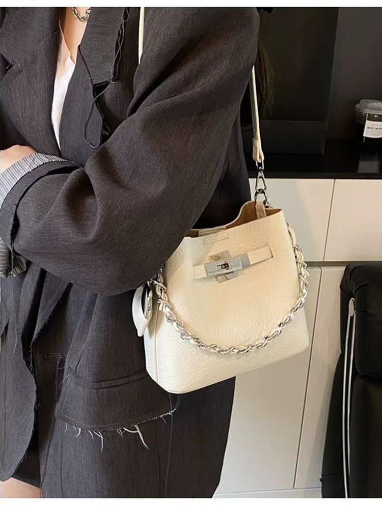 Trendy Women's Bucket Bag Cros - Luxury Bags Medium Size ulasan dan harga